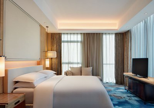 酒店面对客人投诉怎么处理