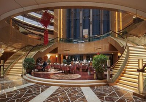 中高端酒店是唯一的出路吗？